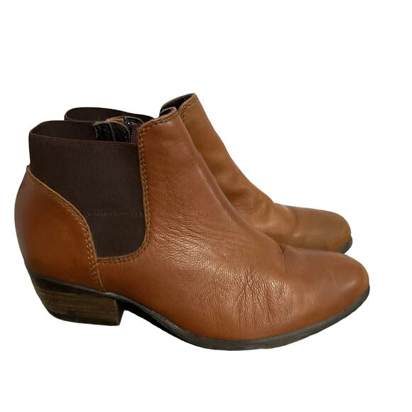 Steve Madden Size 7.5M Brown Bootie Ankle Boot Zip Sides - Picture 11 of 15